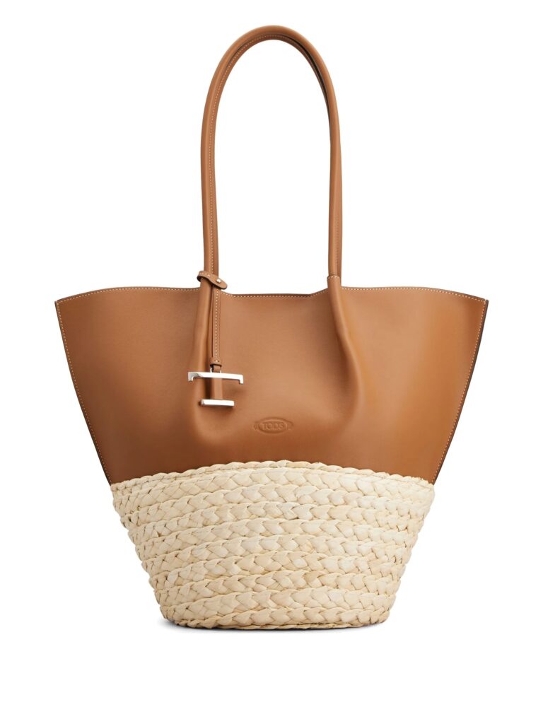 Bicester Village(ビスタービレッジ)で購入したtod'sのバッグ