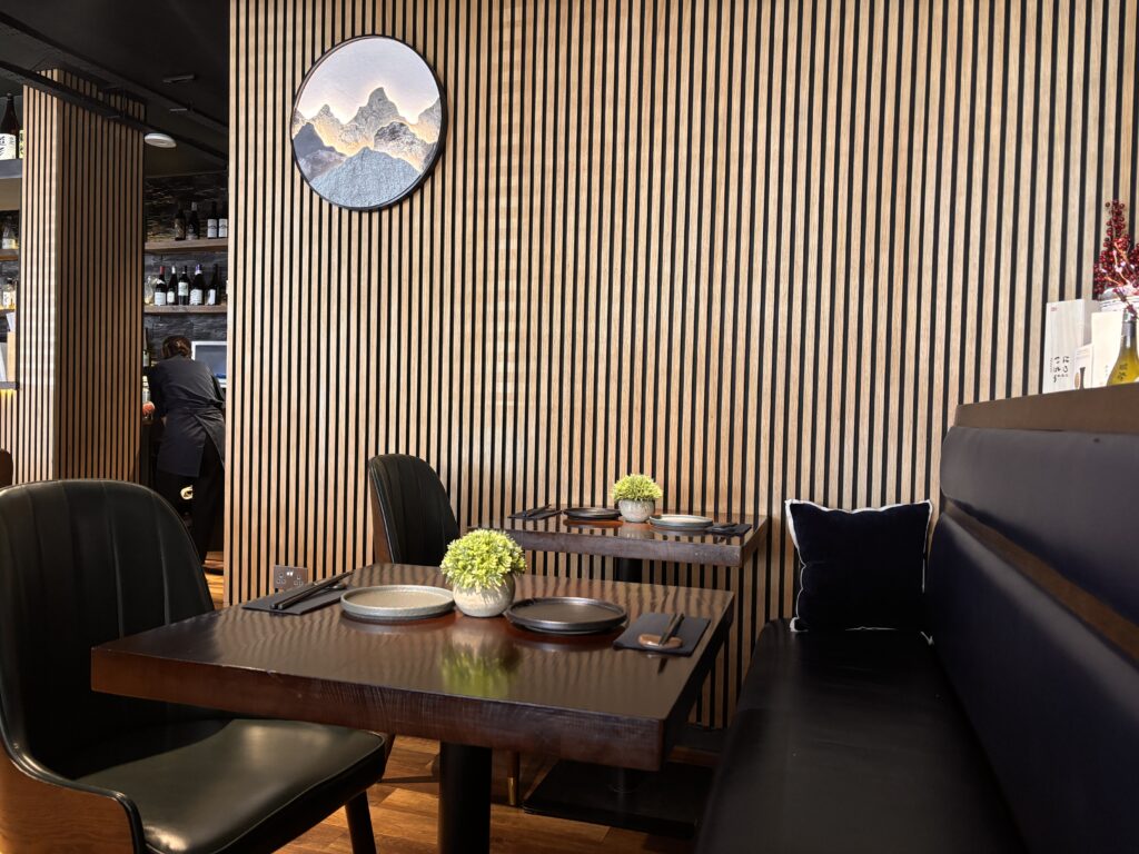 Bicester Village（ビスタービレッジ）近くの日本食レストラン「Mizu Japanese Izakaya」