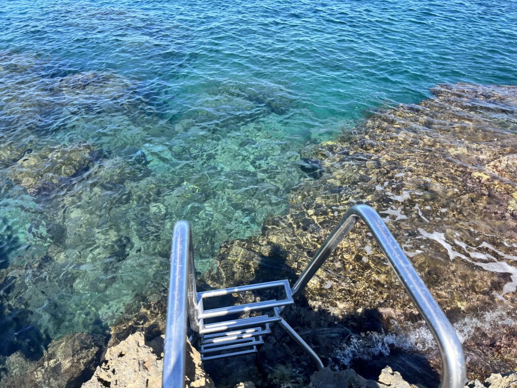 クロアチア・ドブロブニクから行ける離島のロクロム島