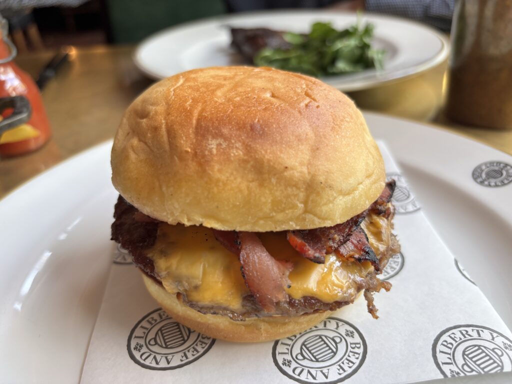 ロンドングルメ　ロンドンのおすすめステーキハウス｜ホークスモア/Hawksmoor